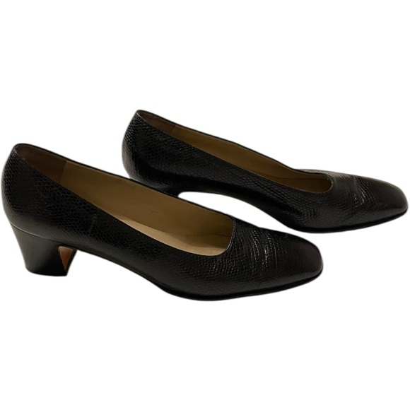 Salvatore Ferragamo Black Textured Heels - Picture 3 of 7